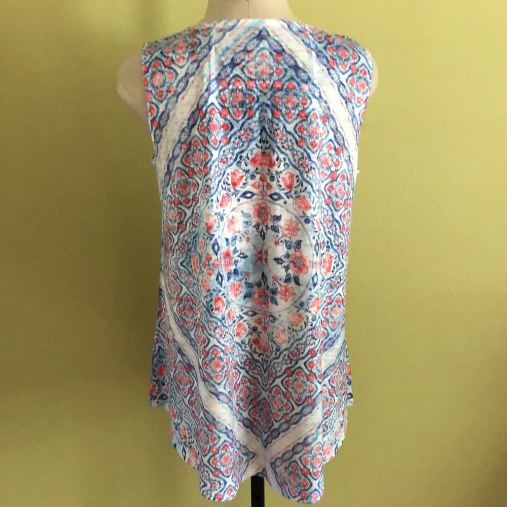 🔥NWT🔥 Style & Co. Women’s Printed Scoop Neck Swing Top - Picture 2 of 6